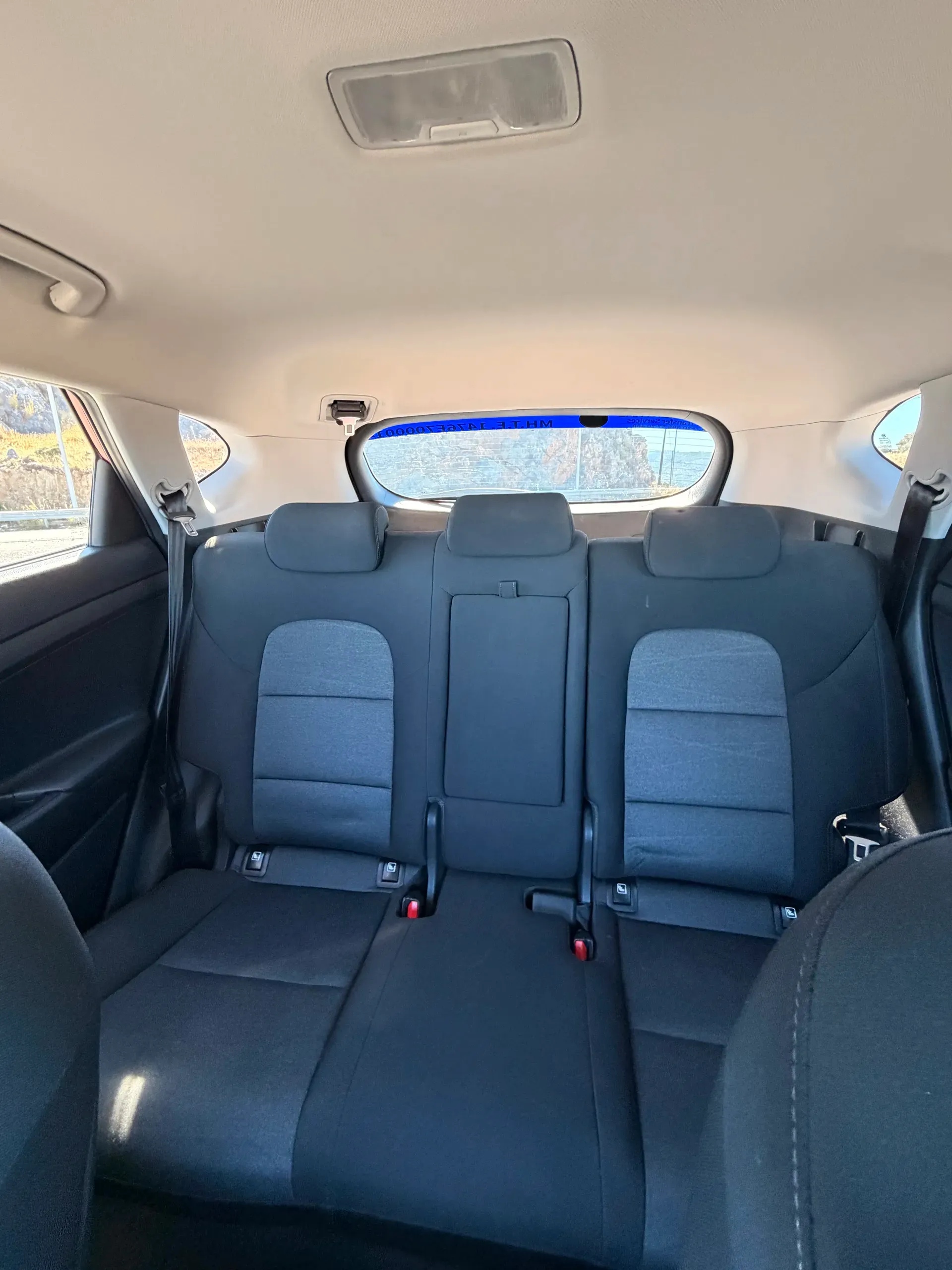 Hyundai Tucson transfer vehicle photo