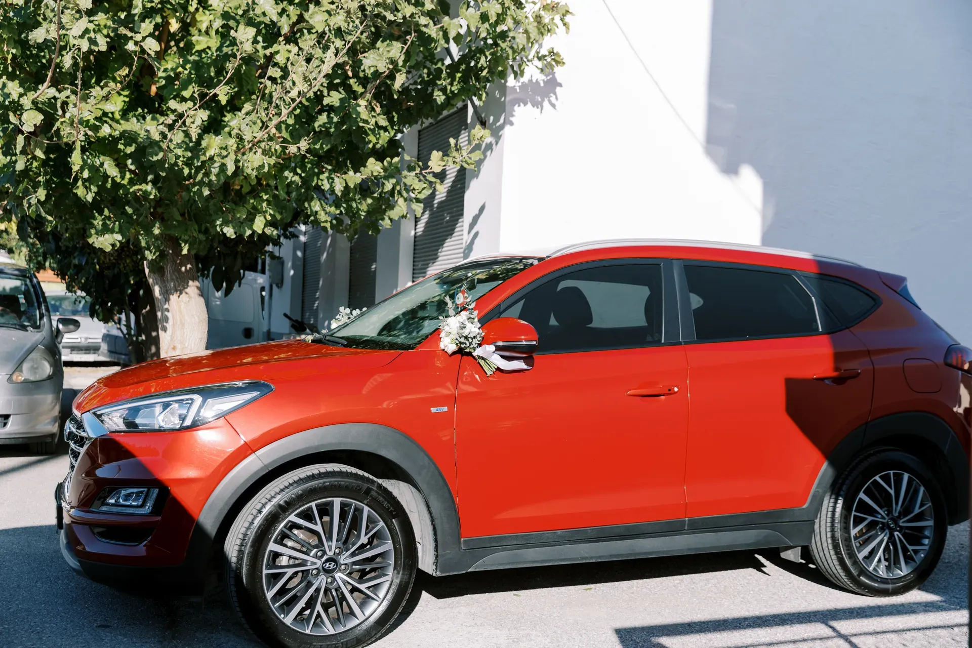 Hyundai Tucson transfer vehicle photo